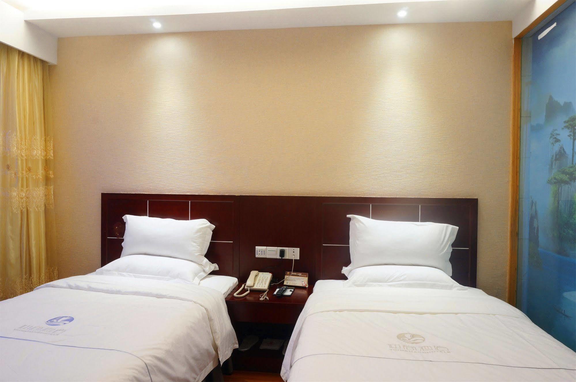 Zhongda Jindu Hotel Kuangcsou Kültér fotó