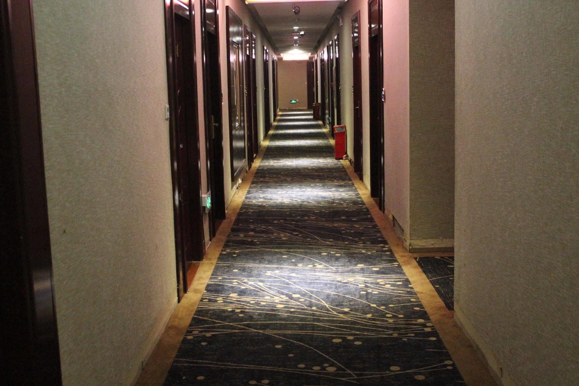 Zhongda Jindu Hotel Kuangcsou Kültér fotó
